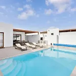 Altos Yaiza 9a By Escape Villa *